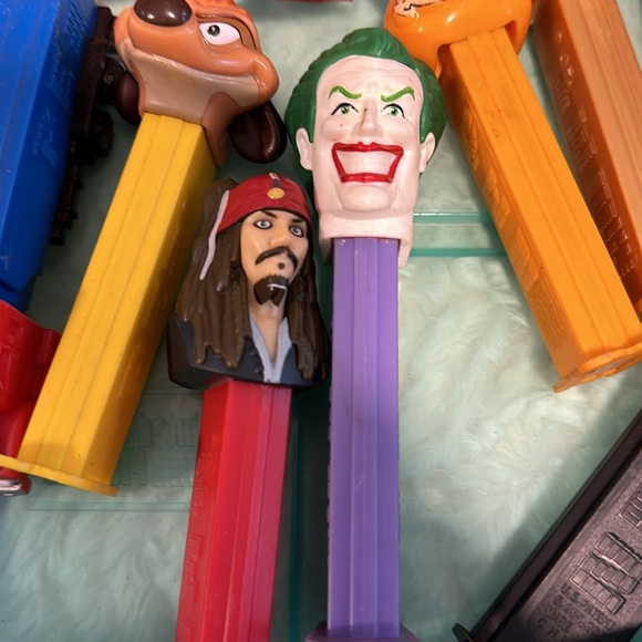 Pez Collection - Picture 7 of 7
